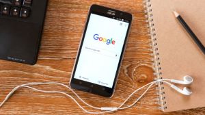 Google begins mobile-first indexing, using mobile content for all search rankings. While called an 'experiment,' it’s actually the first move in Google's planned shift to looking primarily at mobile content, rather than desktop, when deciding how to rank results. Click on the above image to read the full article on Search Engine Land.